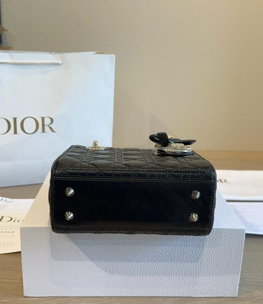 حقيبة Lady Dior