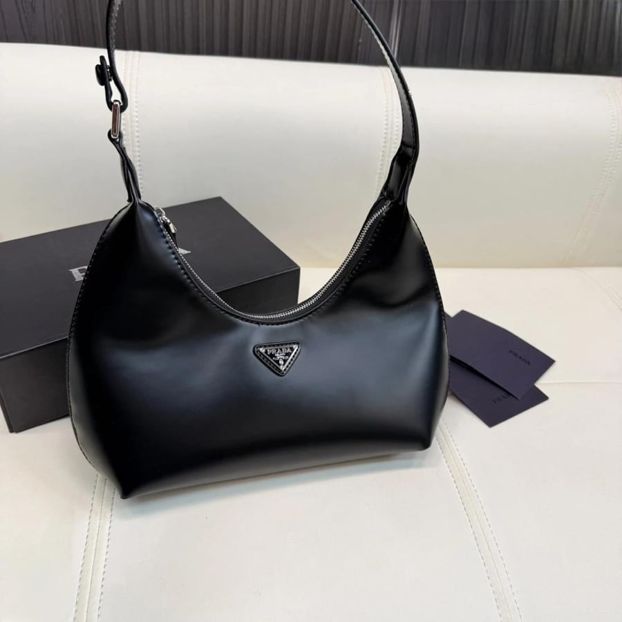 حقيبة Prada Leather Shoulder
