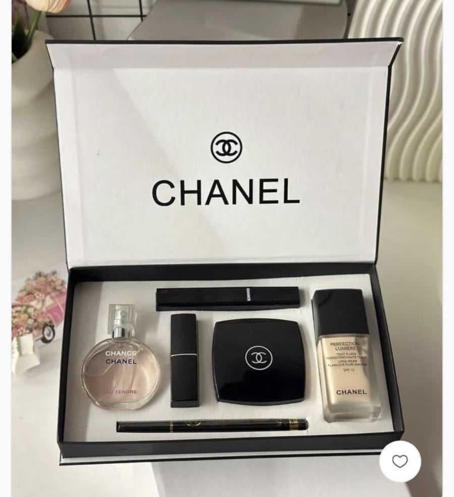 Chanel makeup box