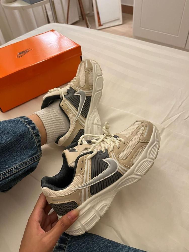 حذاء Nike