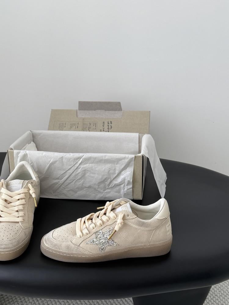 Golden Goose