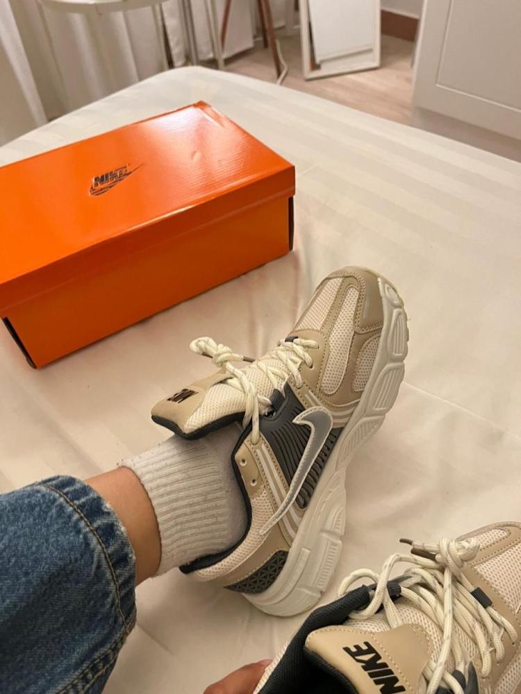 حذاء Nike