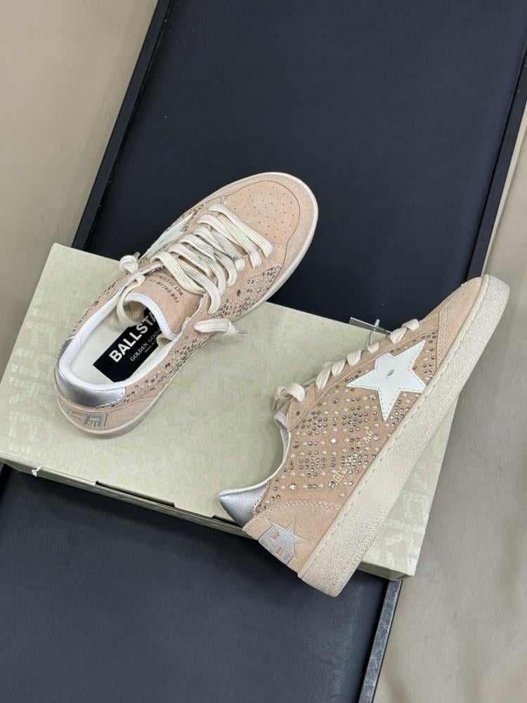 Golden Goose