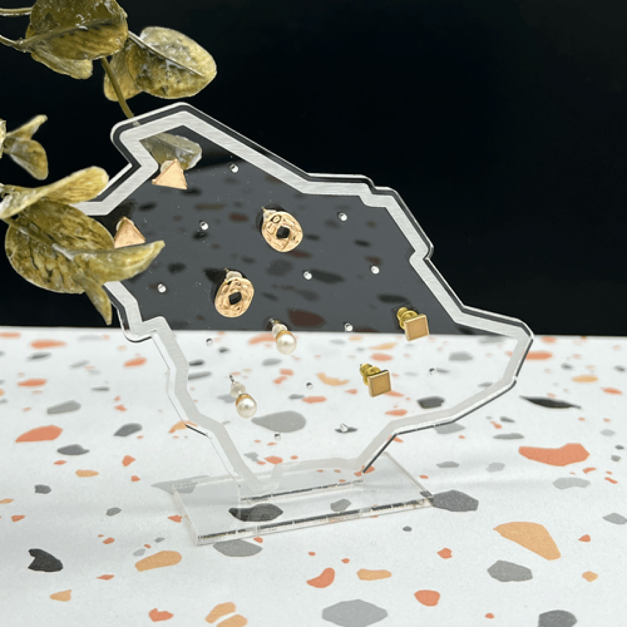 Acrylic earring holder (Kingdom map)