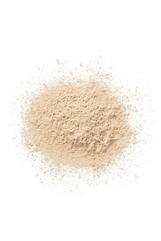 Loose powder for face makeup setting from Flormar