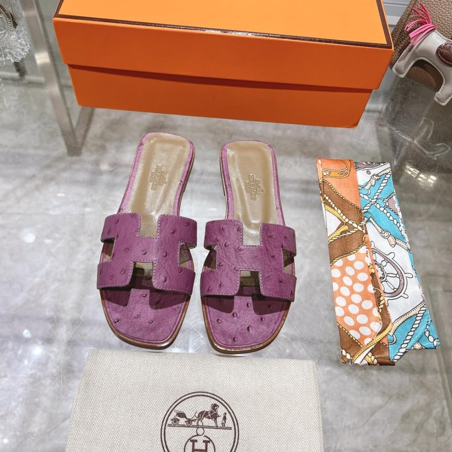 سليبر هيرمز نسائي بنفسجي | جلد طبيعي فاخر | Hermes Slippers