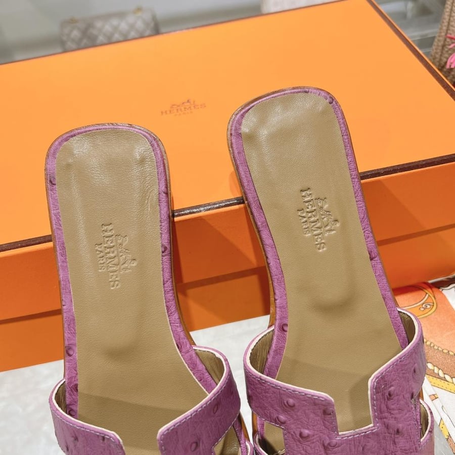 سليبر هيرمز نسائي بنفسجي | جلد طبيعي فاخر | Hermes Slippers