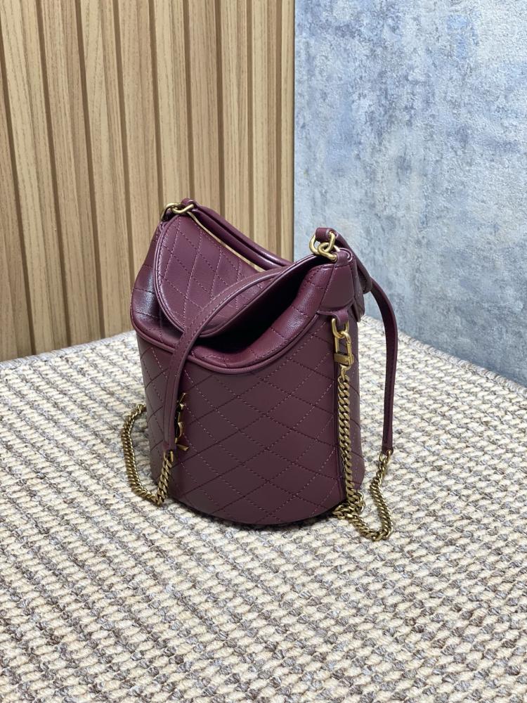 Saint Laurent bag with luxurious design
