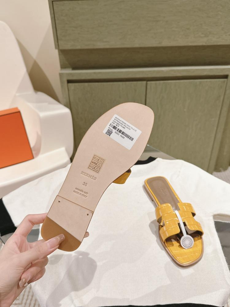 Hermes women's slippers yellow | luxurious genuine leather