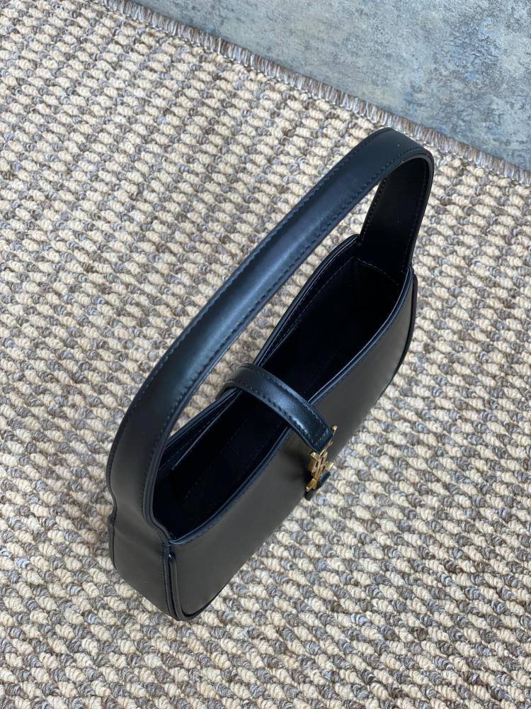Saint Laurent bag with luxurious design
