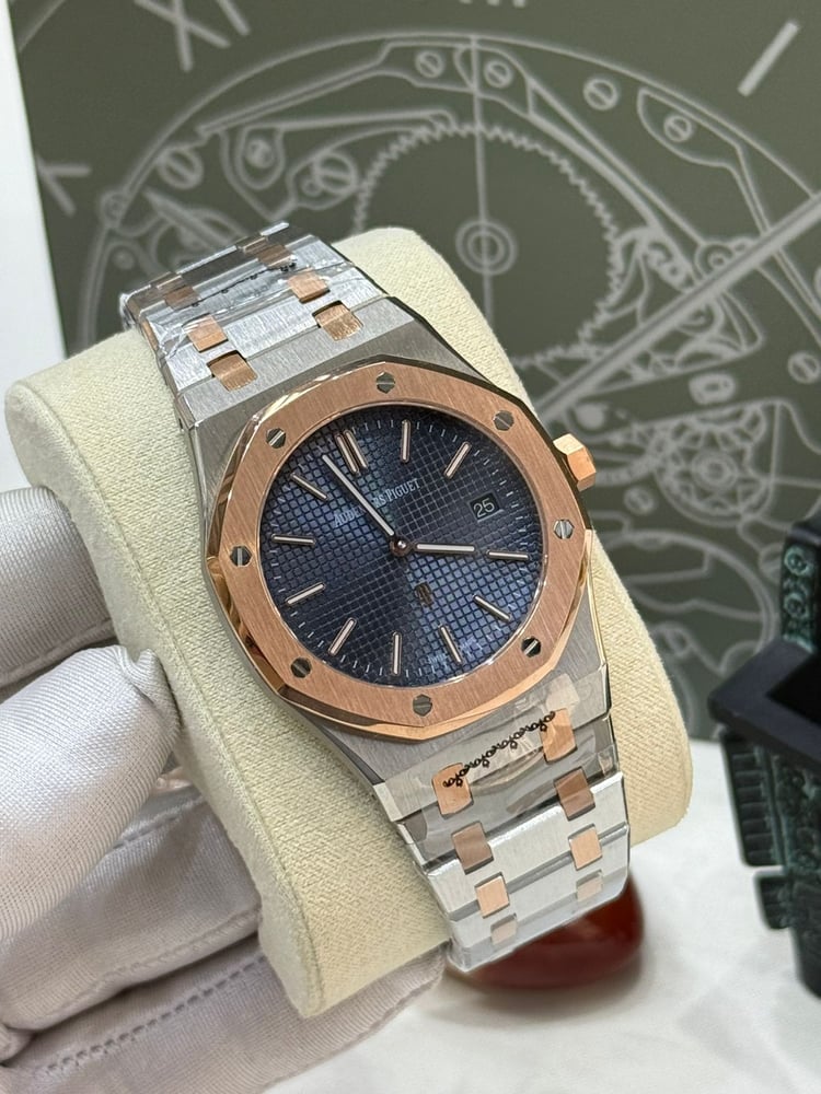 ساعه اوديمار بيغيه Royal Oak
