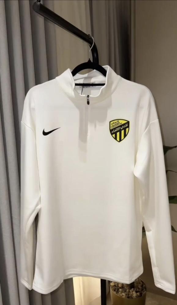 Union sweater, Benzema print, illuminated