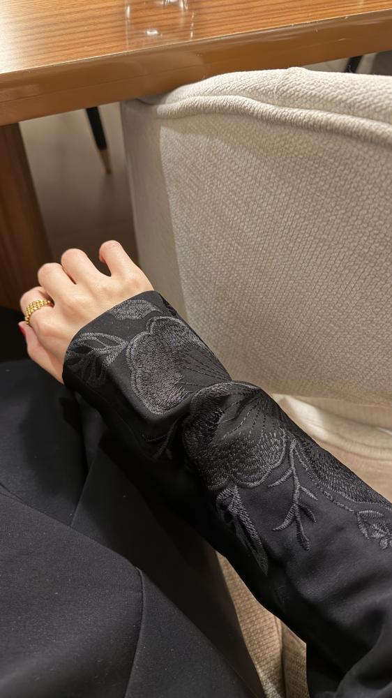 بليزر كاميليا Camellia Blazer