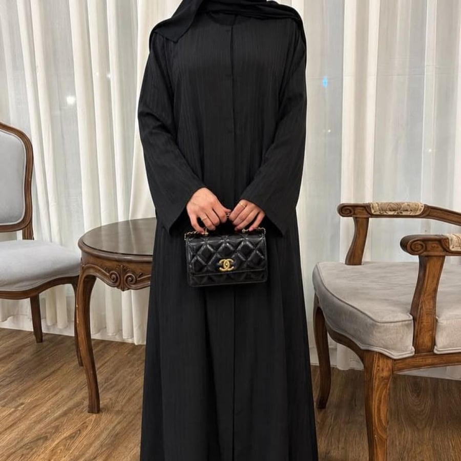 عباية سُود Noiré Abaya