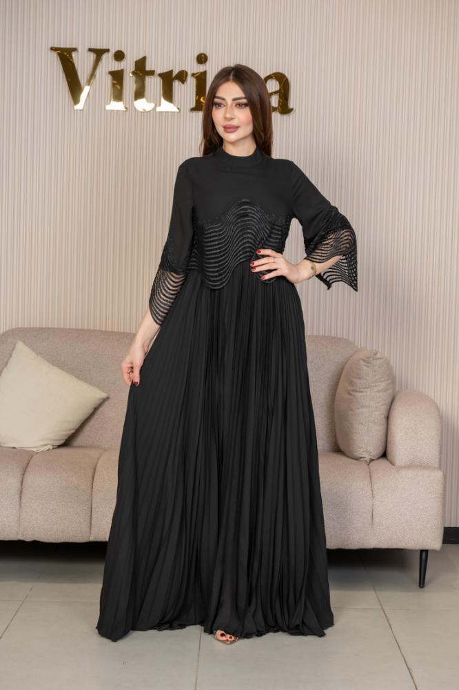 فستان ظلال الأسود بتفاصيل مفرغة مقاسات S–XXL