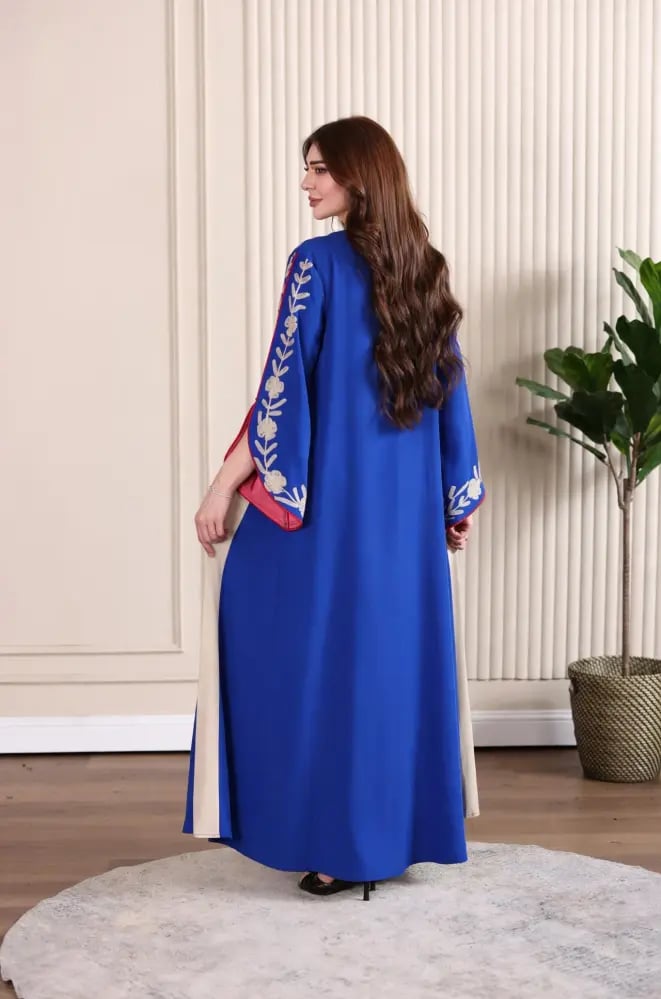 جلابية باربي كويتية بتطريز كمبيوتر