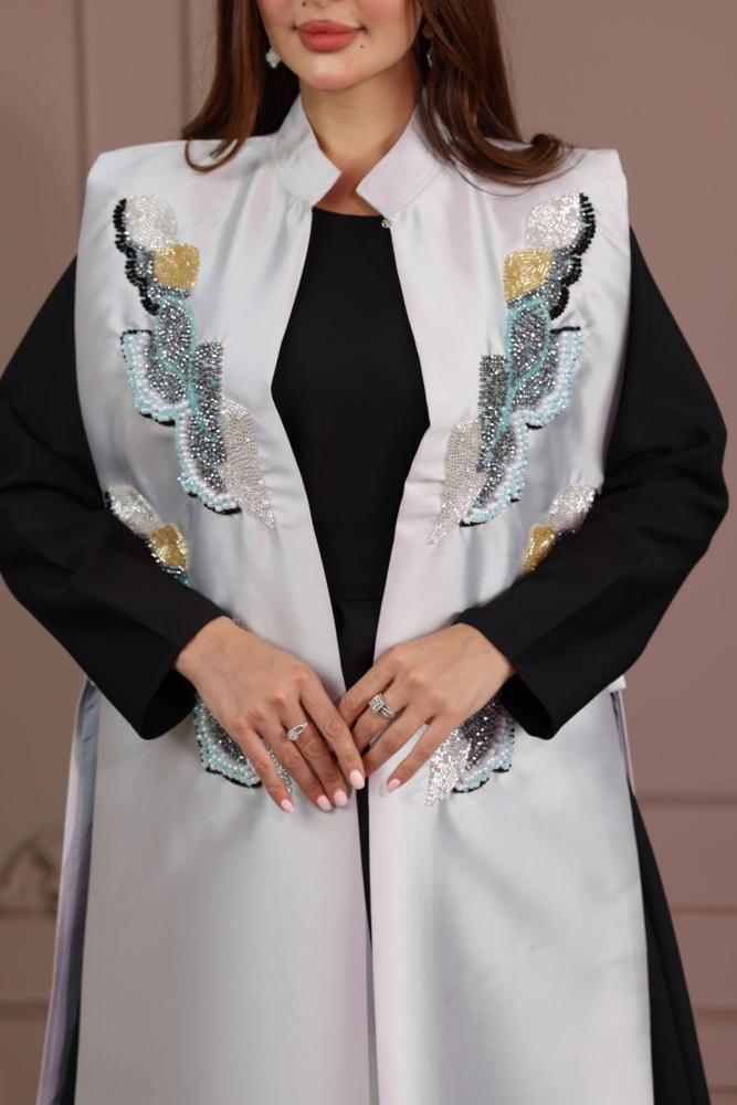 جلابية تفنة مطرزة