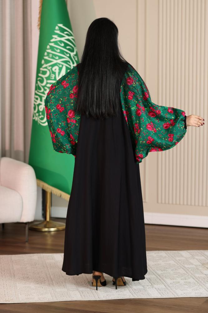 جلابية كريب فراشة بتطريز عسيري وأكمام شالكي