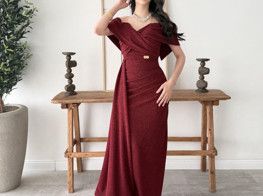 فستان سهرة كريشة برغندي