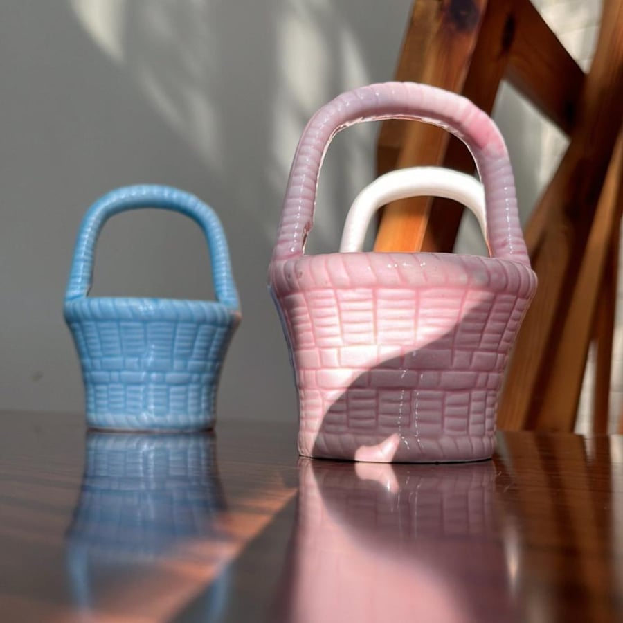 Vintage Porcelain Basket (Small)