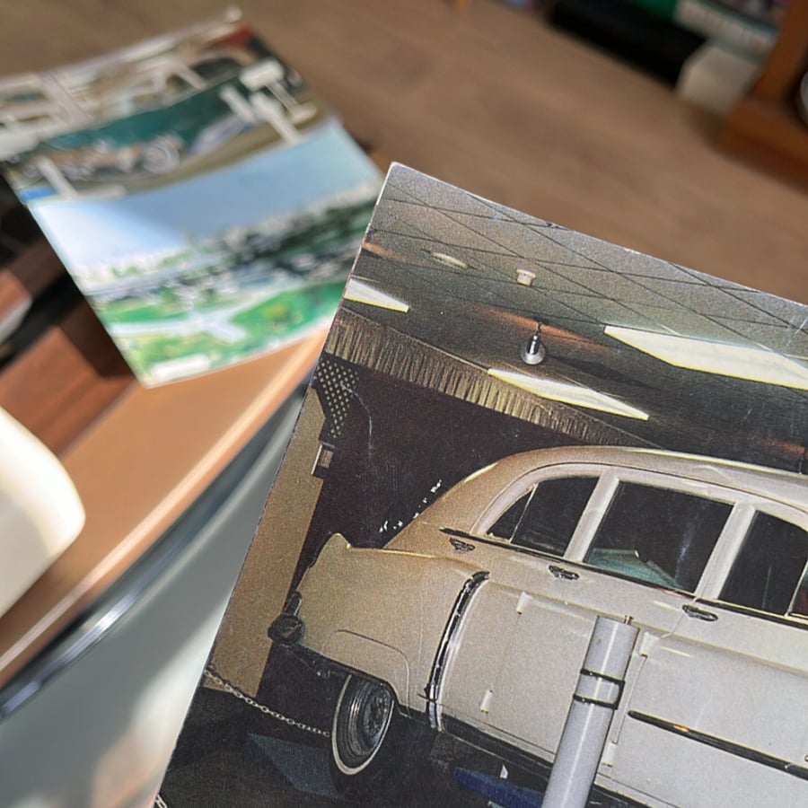 Old pictures of King Abdulaziz cars and the city of Jeddah