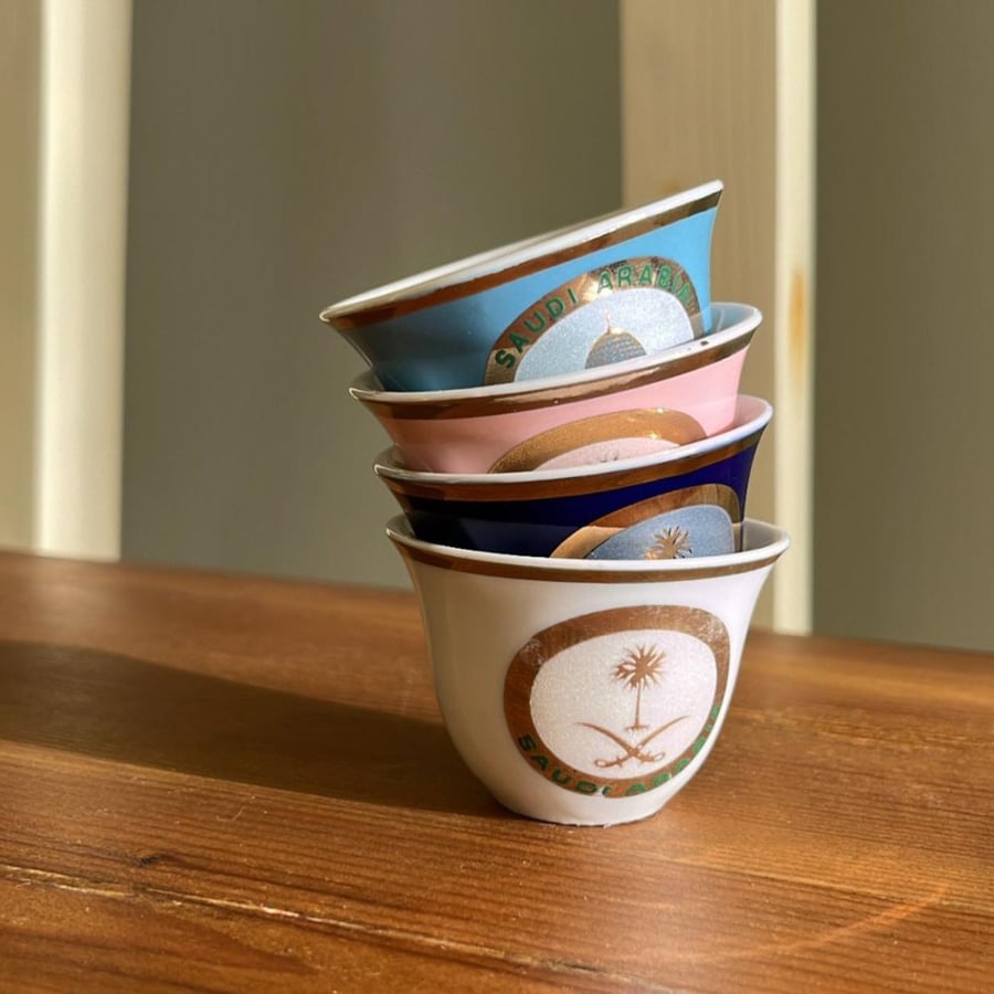 Vintage Japanese cup, 1980s edition | Featuring the logo (two swords, a palm tree, Mecca and Medina)