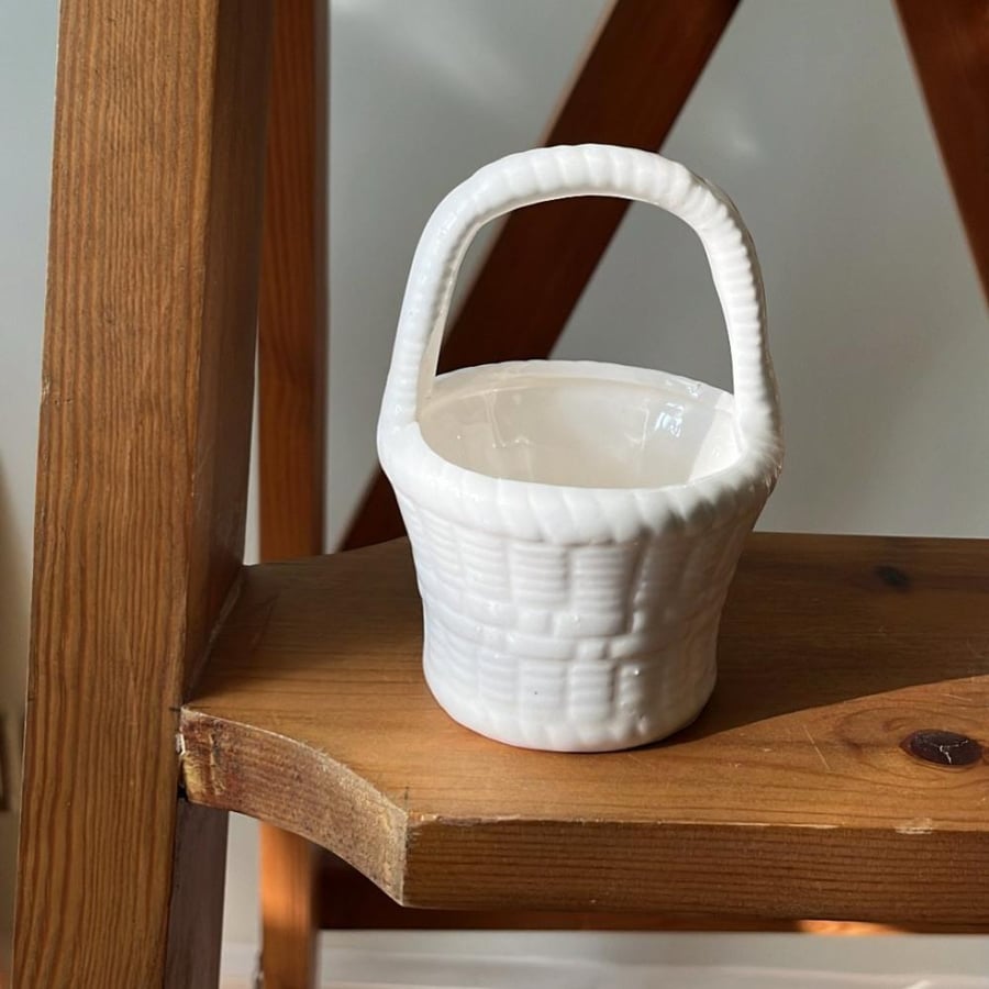 Vintage Porcelain Basket (Small)
