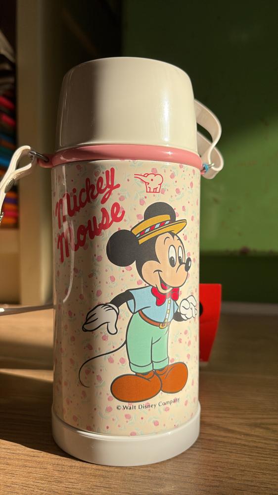 Vintage Japanese-made Minnie Mouse thermal flask | Zojirushi | Disney Licensed Floral Design