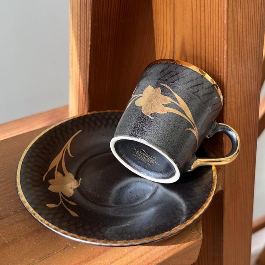 Vintage Japanese Yamasen Mug