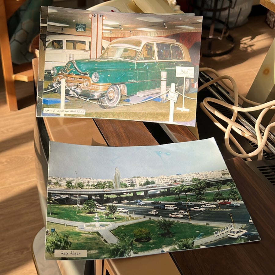 Old pictures of King Abdulaziz cars and the city of Jeddah