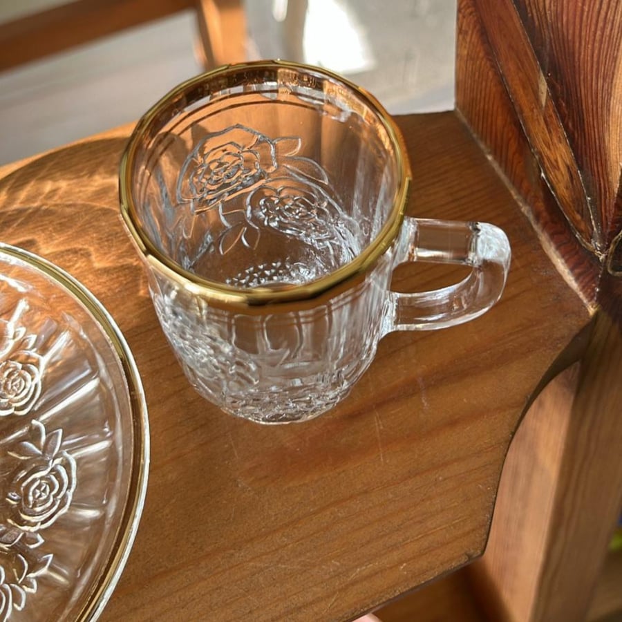 Vintage cups made in Korea by PARKA GLASS