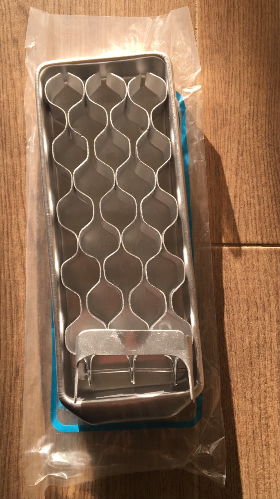 Rare 70's metal snowflake