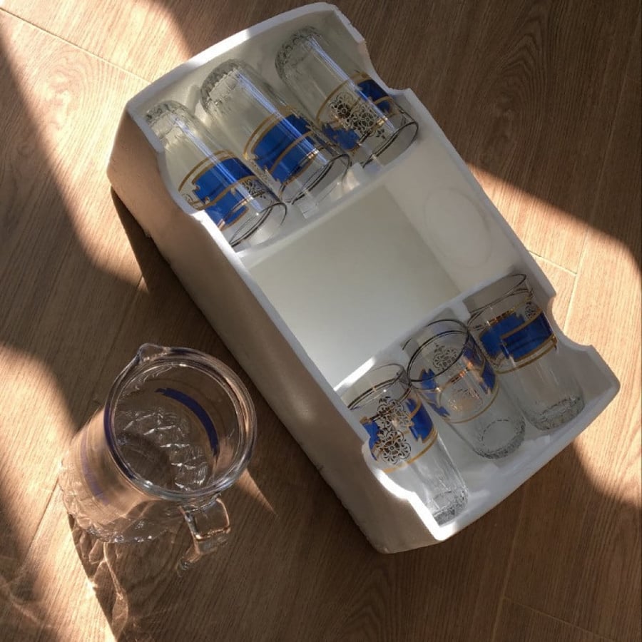 Jake and 6 glasses set