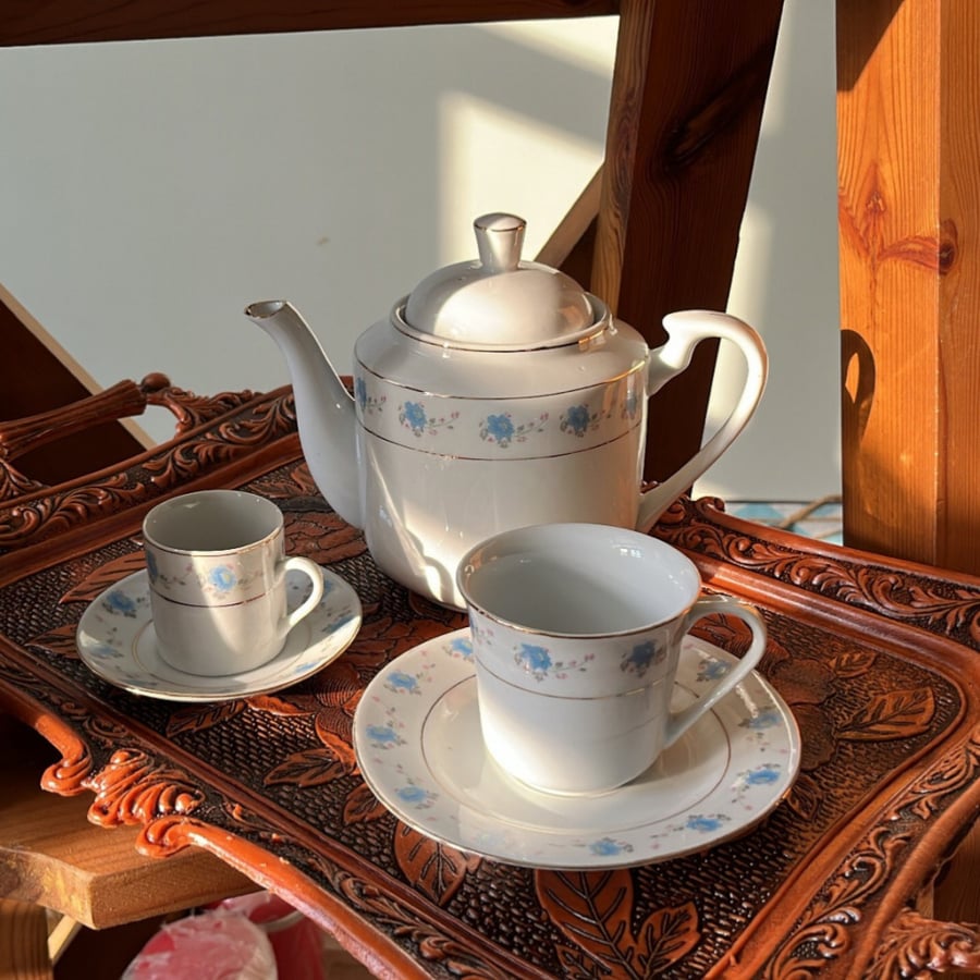Jug and cups set طقم فنتج بتوريد أنيق