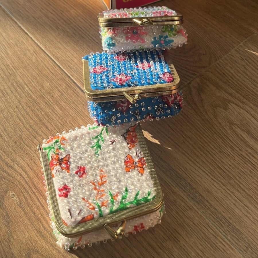 Vintage cosmetics bag