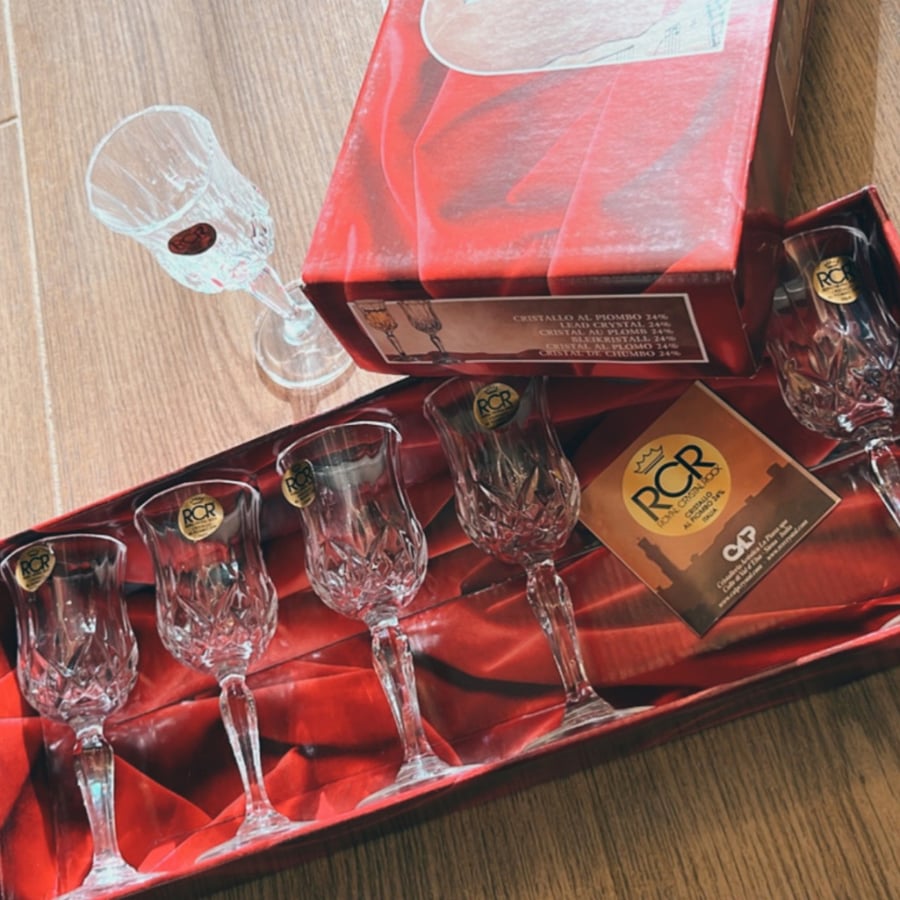 Crystal glasses made in Italy