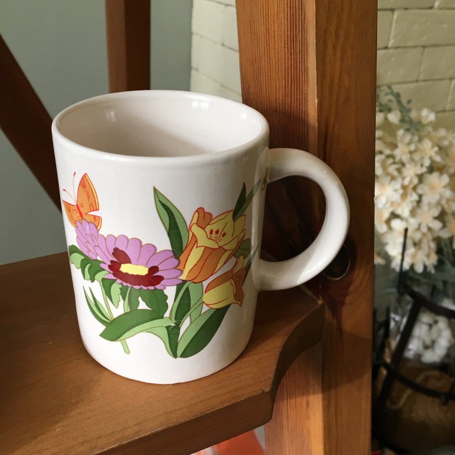 “mug” with various flower designs | Stored old version