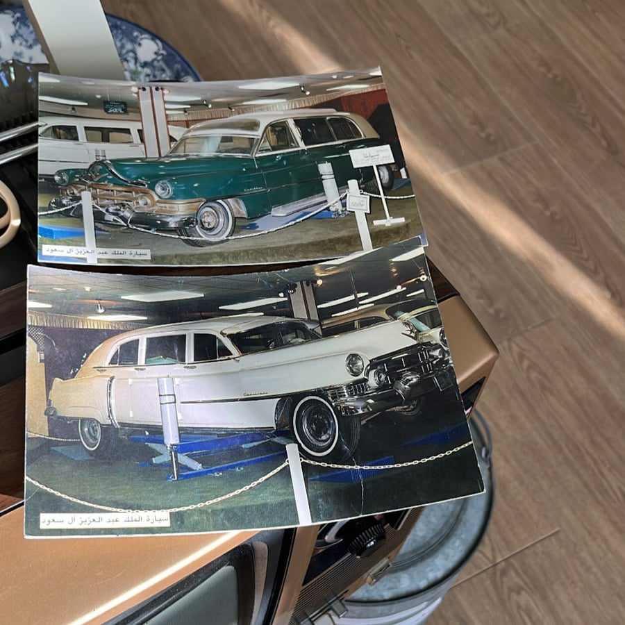 Old pictures of King Abdulaziz cars and the city of Jeddah