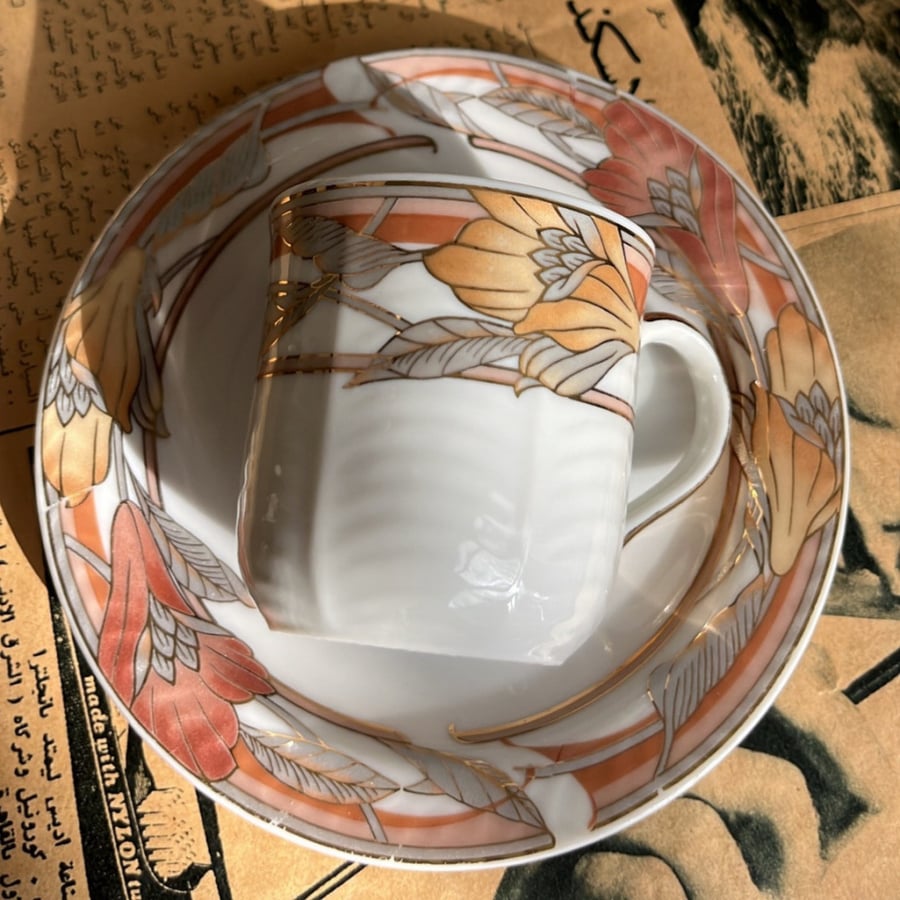 فنجان ياباني اصدار قديم ماركة Yamasen