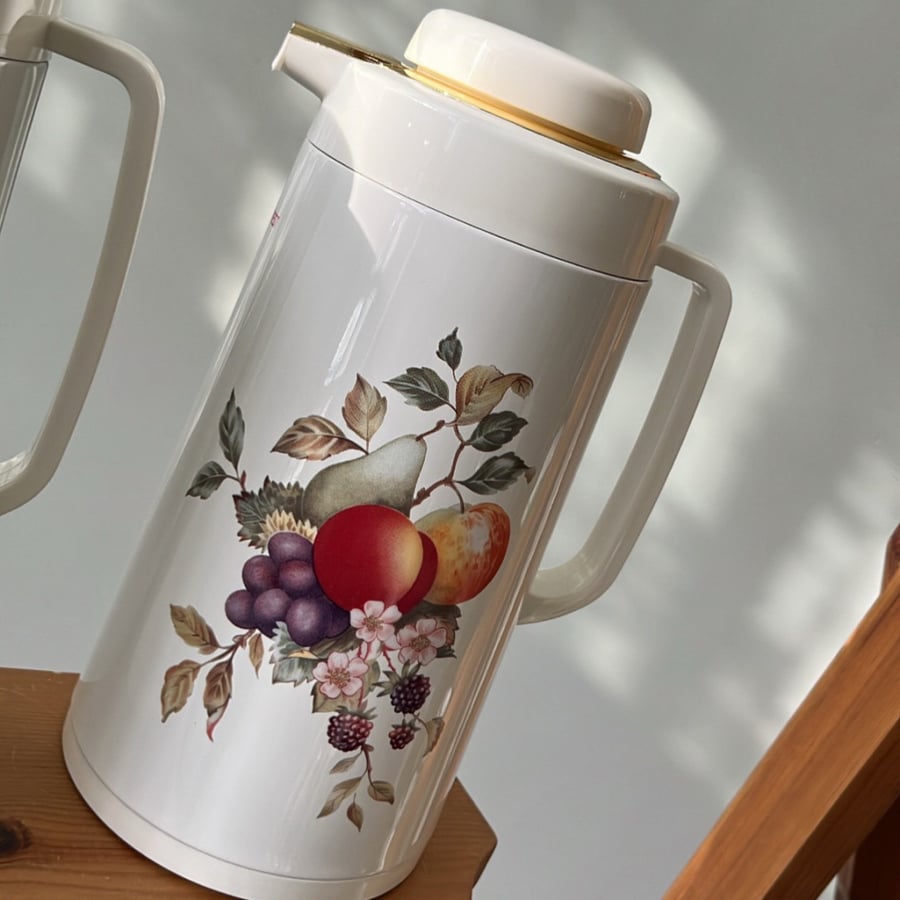Thermos Everest thermos, Japanese industry, old version, stored