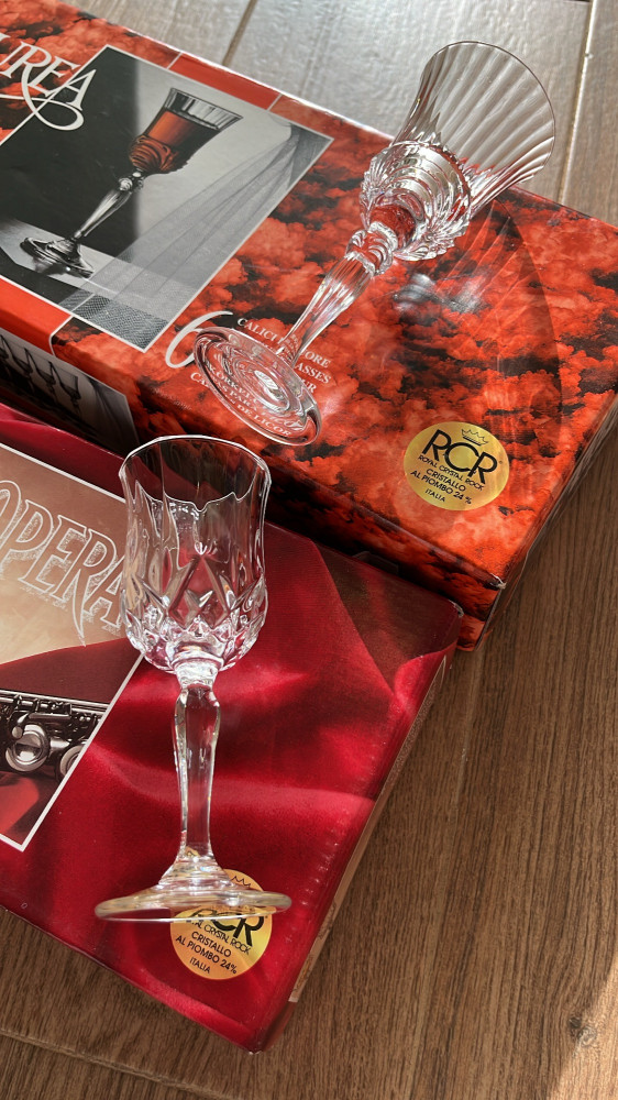 Crystal glasses made in Italy