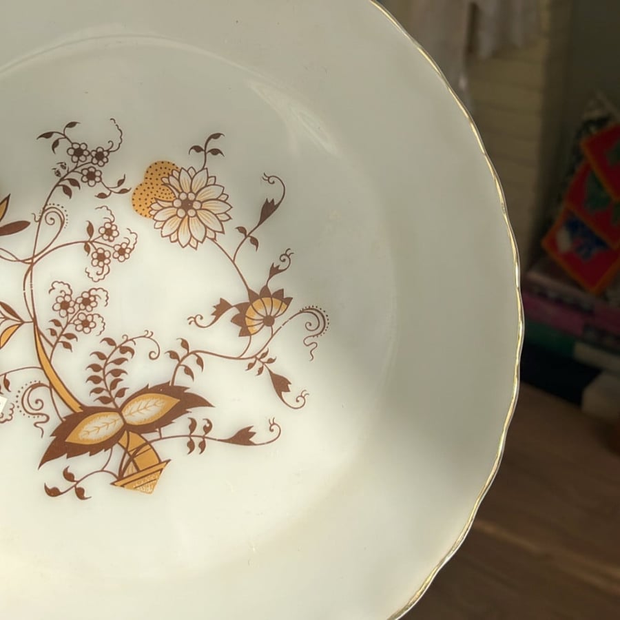 Vintage dish, Korean industry