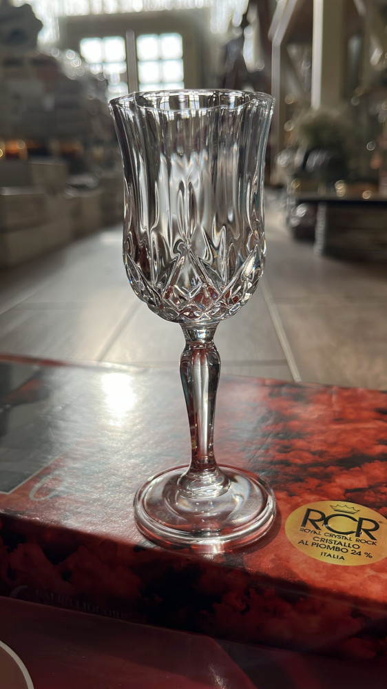Crystal glasses made in Italy