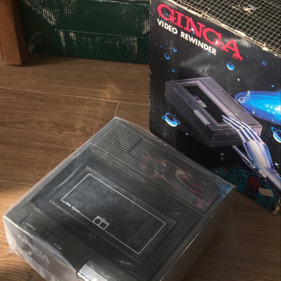 Video Rewinder A device that quickly rewinds videotapes