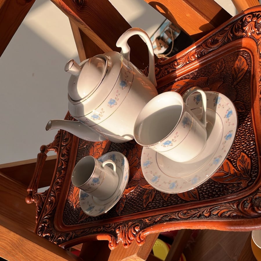 Jug and cups set طقم فنتج بتوريد أنيق