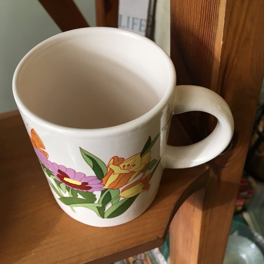 “mug” with various flower designs | Stored old version