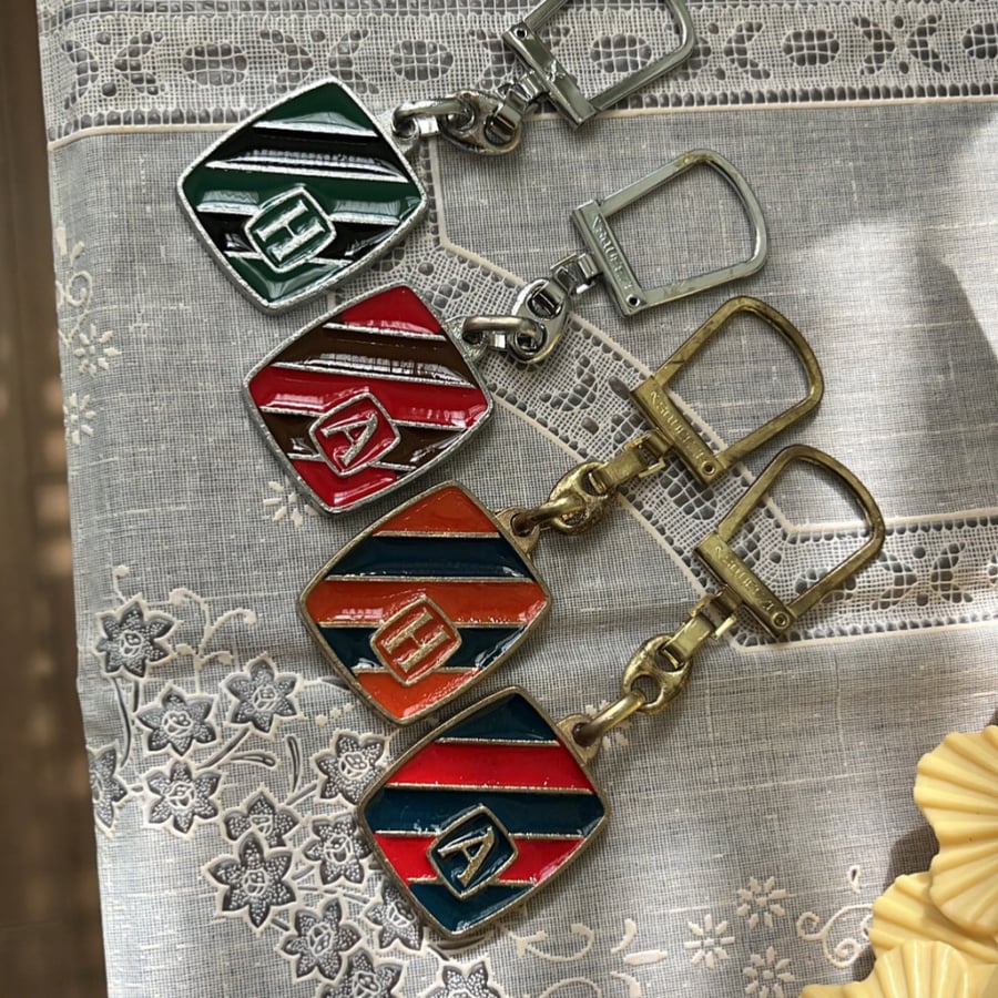 medal ، ميدالية فنتج - حروف