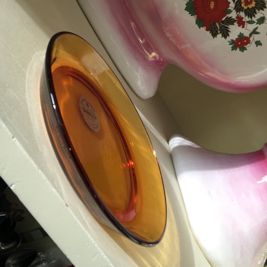 Small plate produced by Drolex