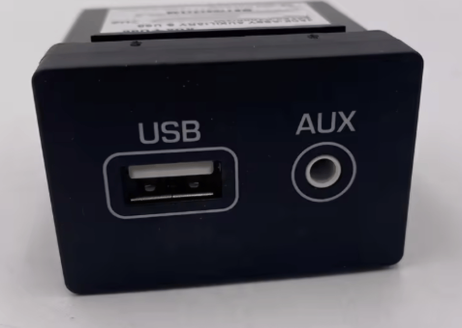 USB input piece | Hyundai Sonata American new