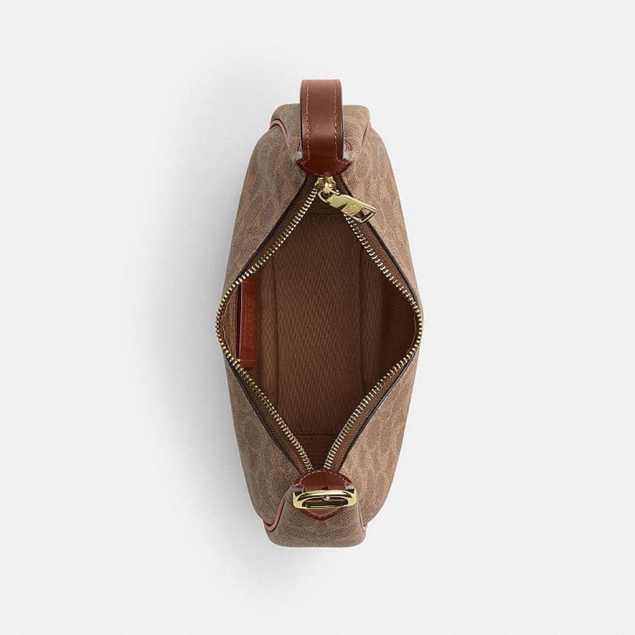 حقيبة كتف إميلي من Coach